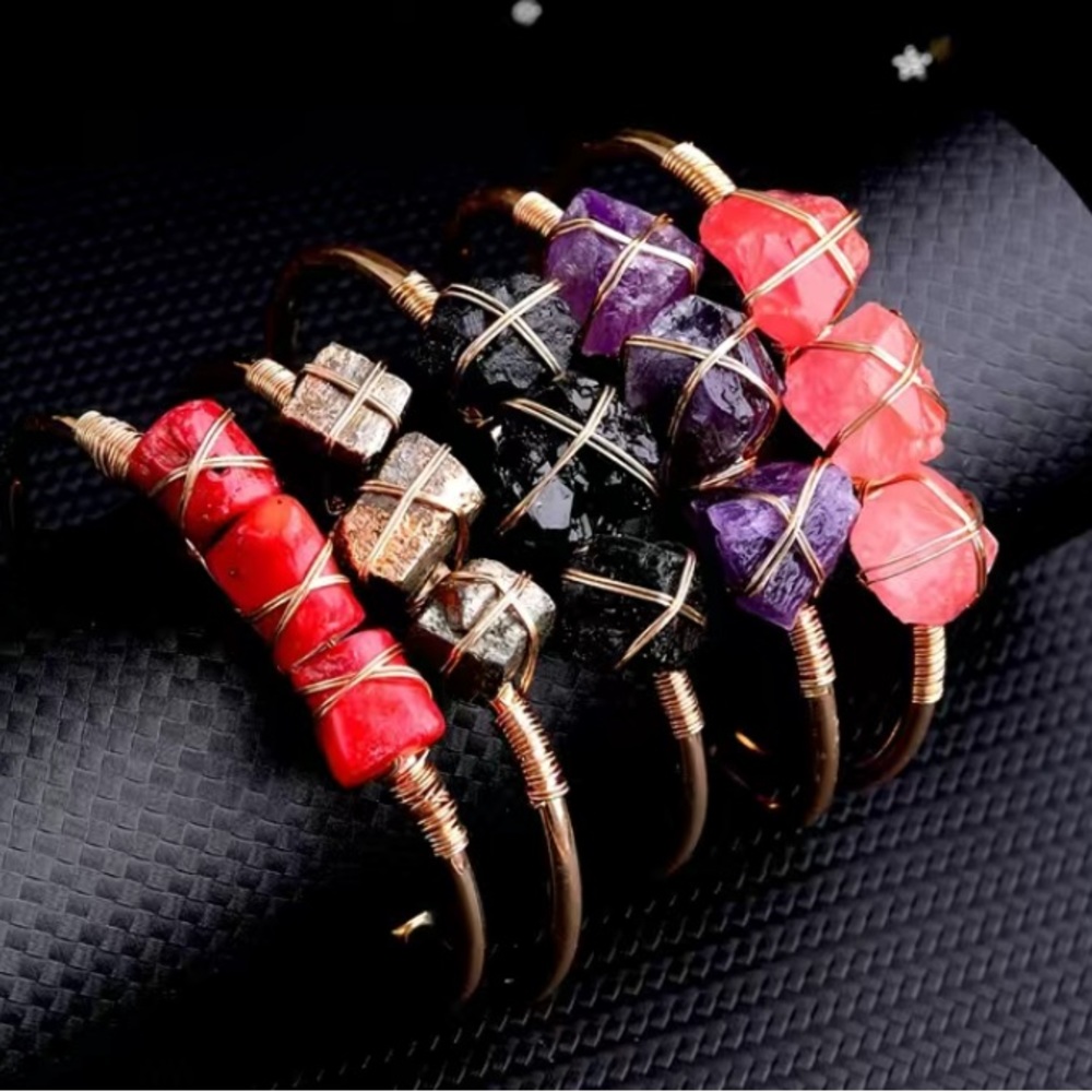 Luxe bohemian natural amethyst cuff bracelet - Picture 6 of 14